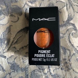 MAC Pigment - orange